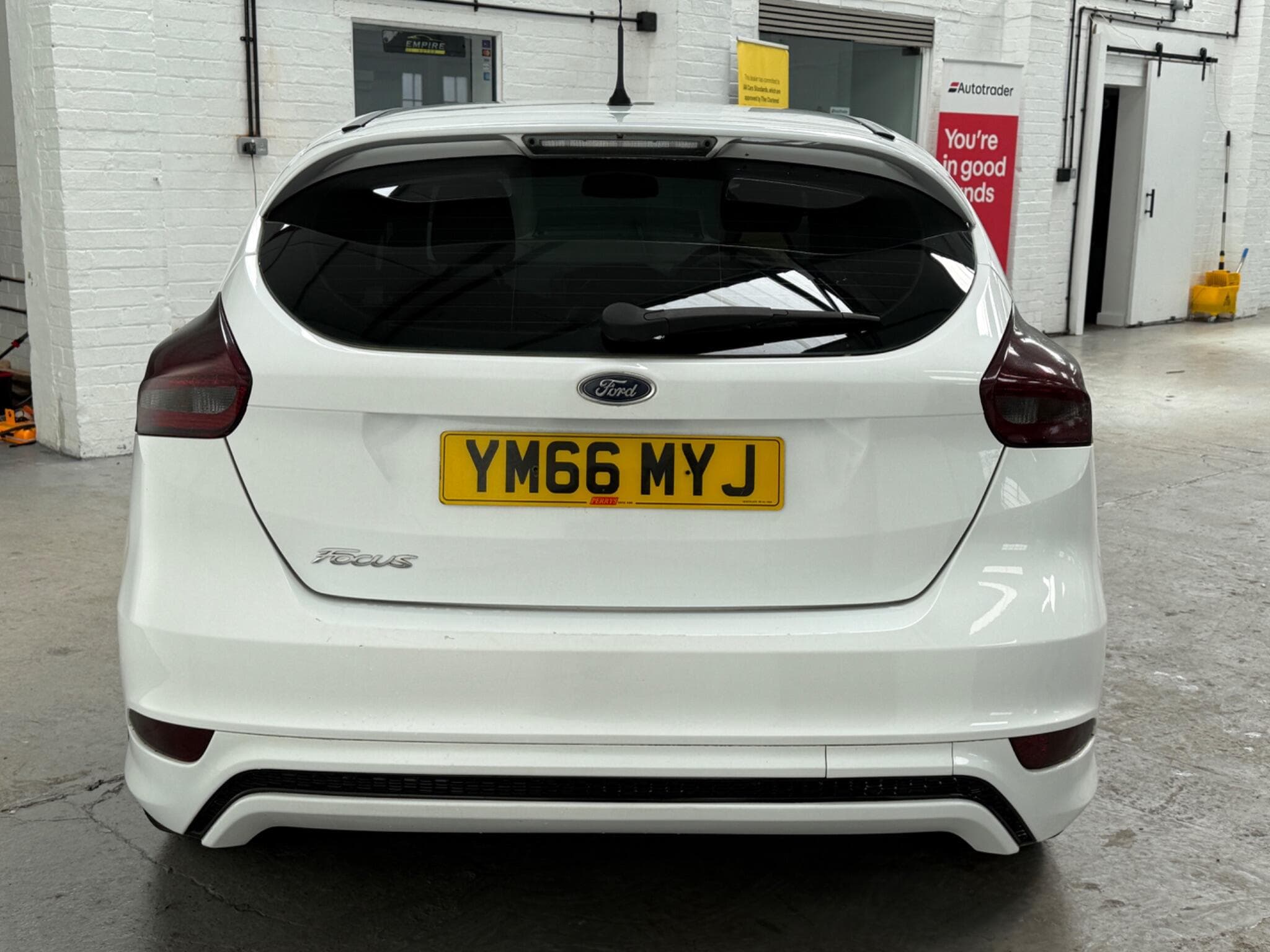 2017 Ford Focus - Image 9