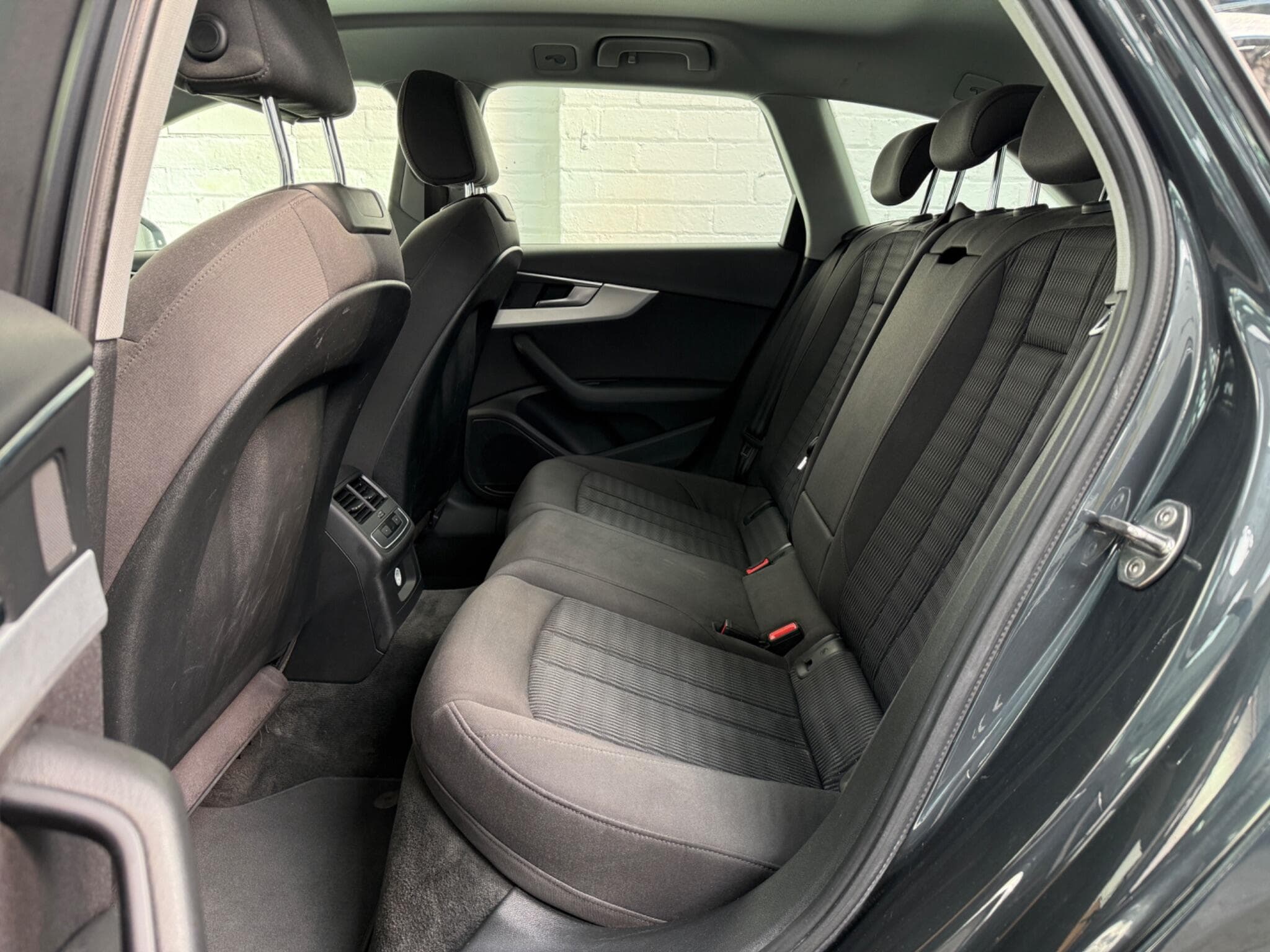 2017 Audi A4 Avant - Image 17