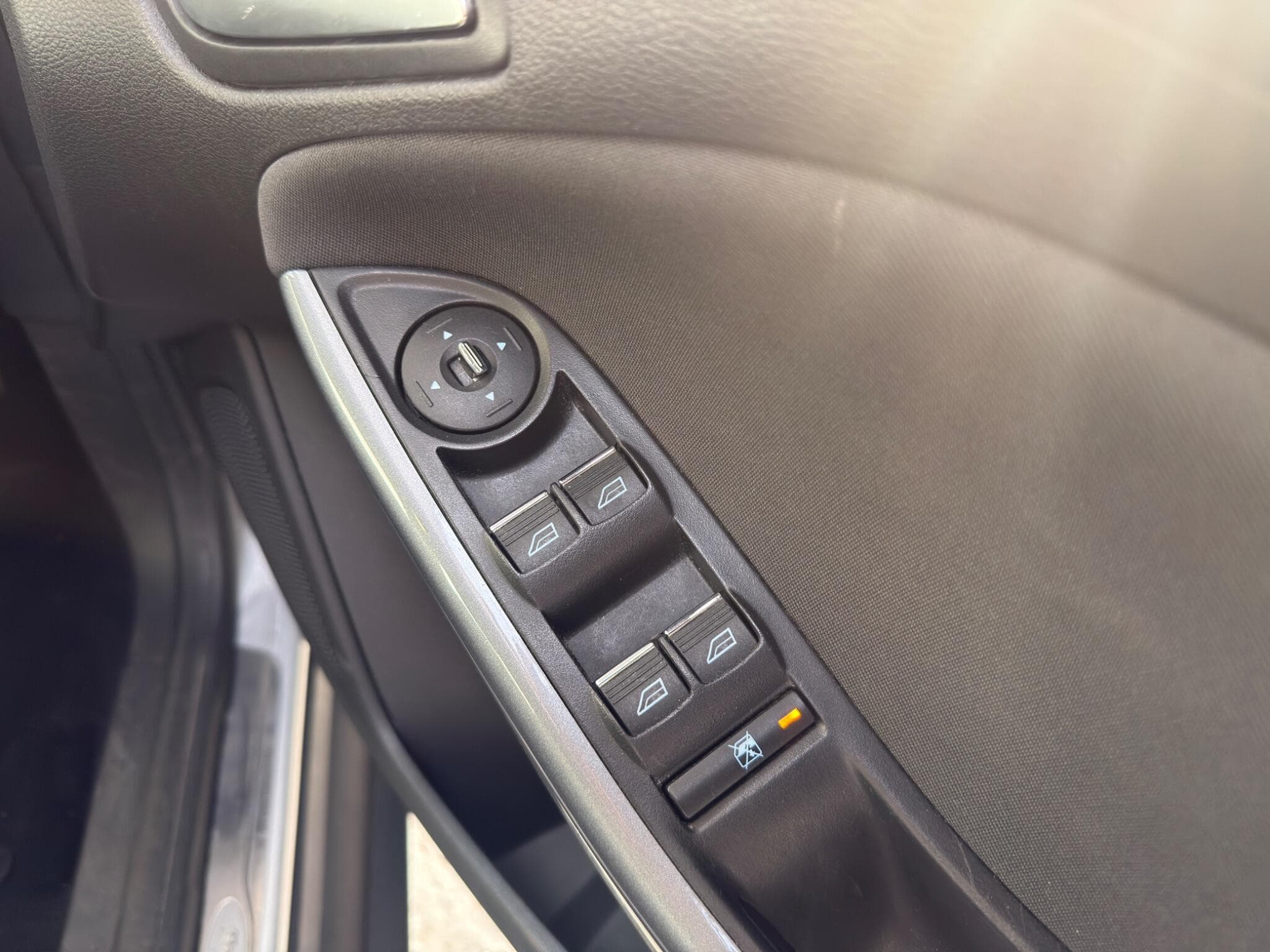 2012 Ford Focus - Image 24