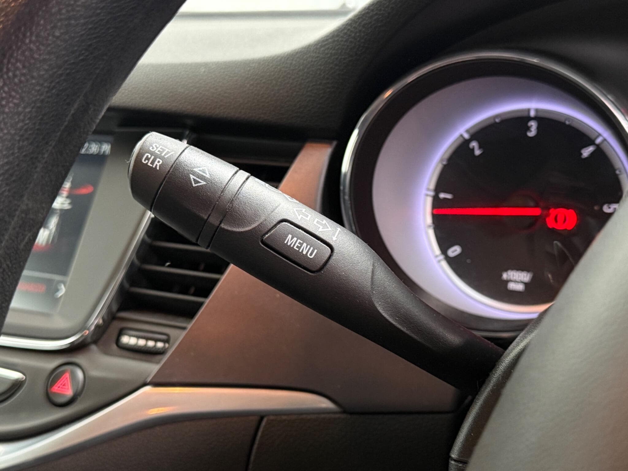 2016 Vauxhall Astra - Image 21