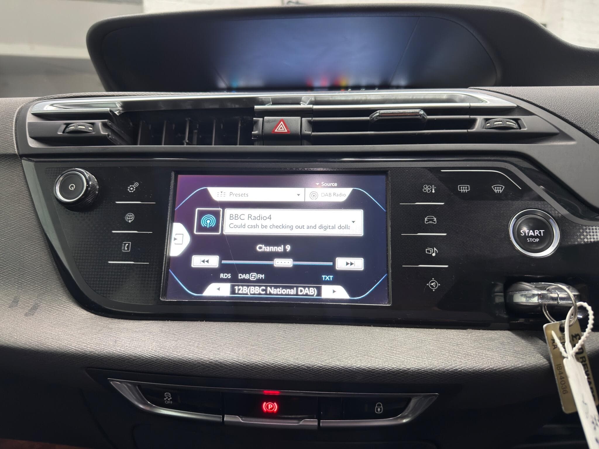2016 Citroen C4 Picasso - Image 17