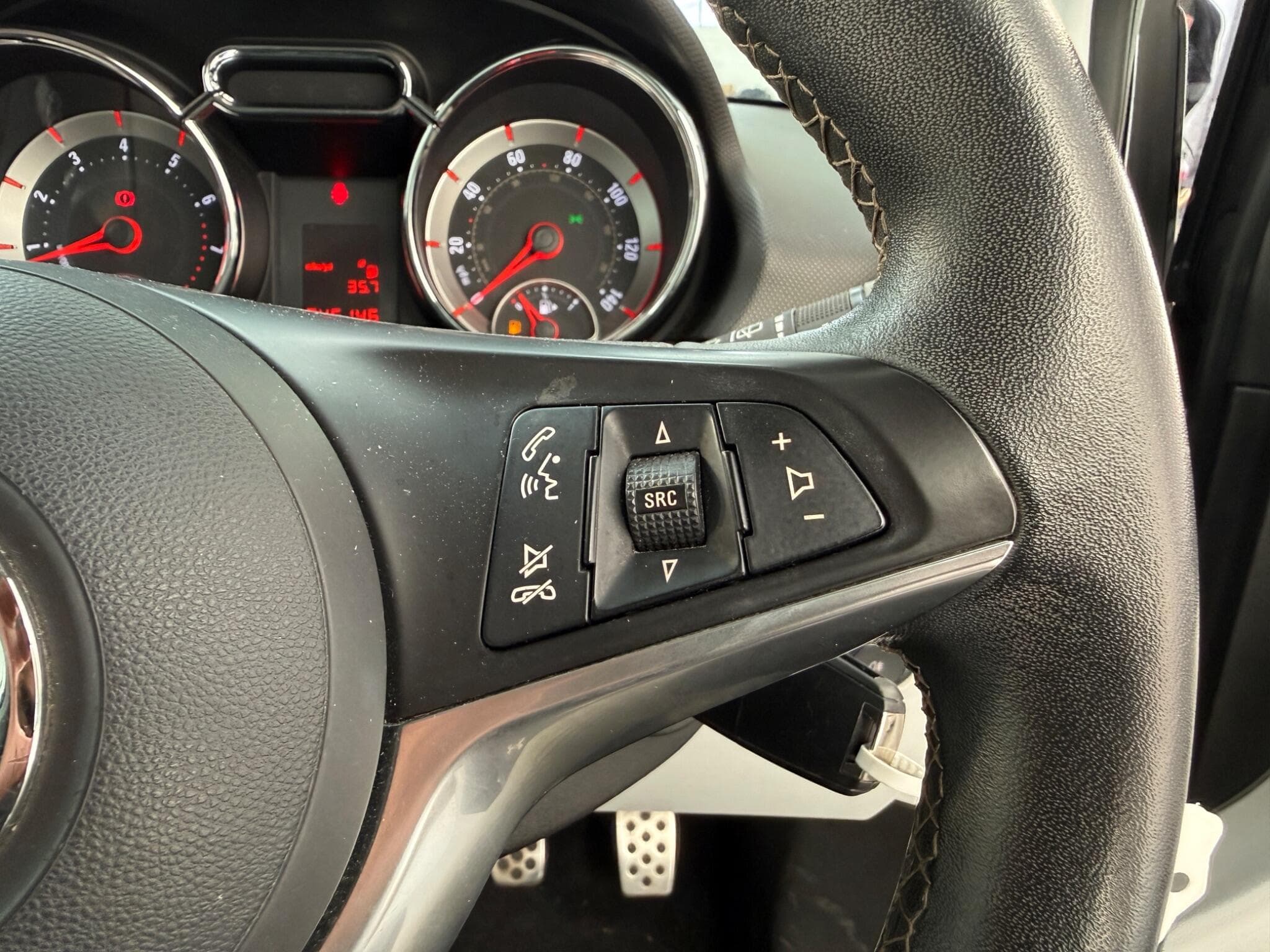 2014 Vauxhall ADAM - Image 16