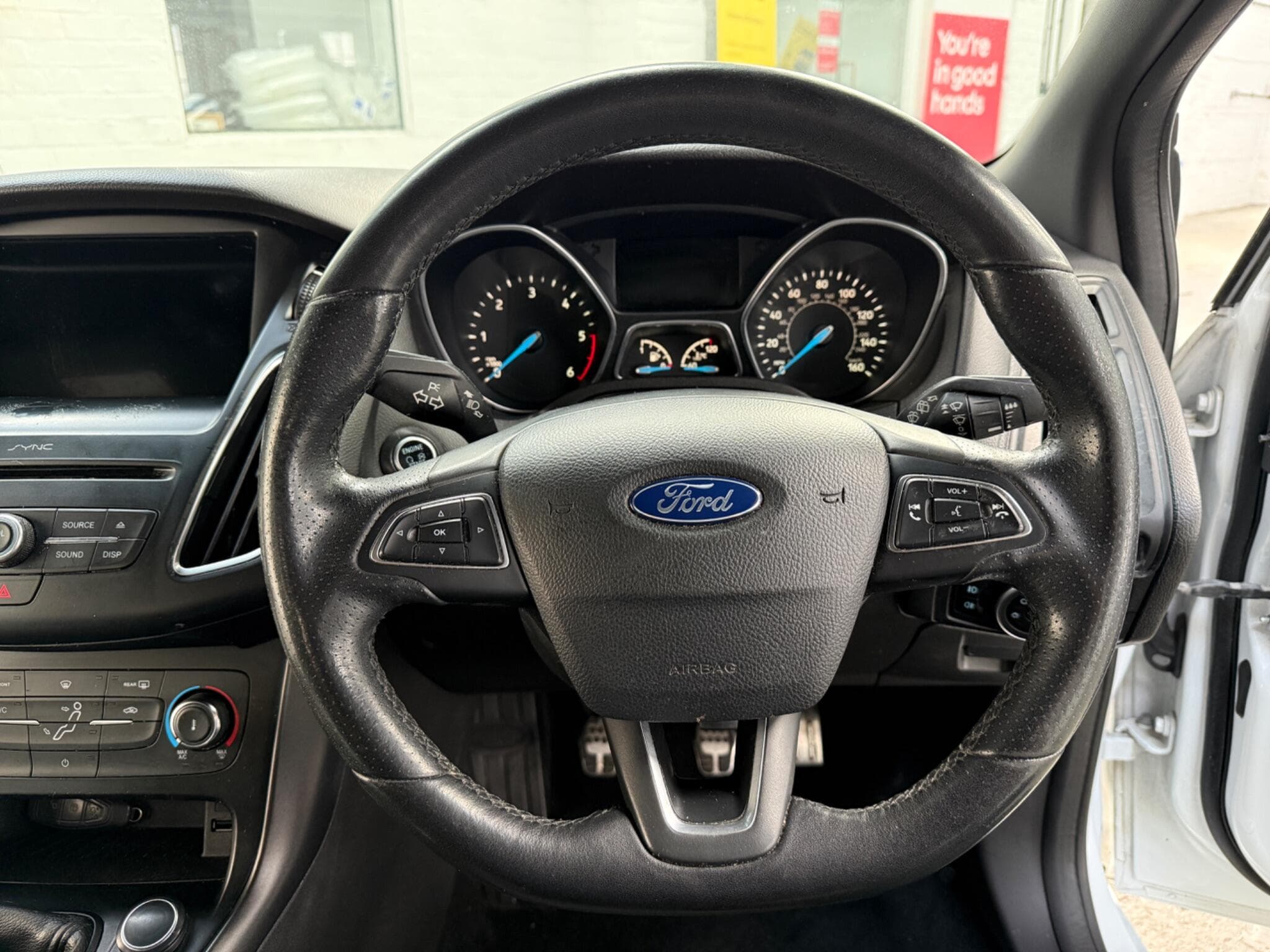 2017 Ford Focus - Image 23