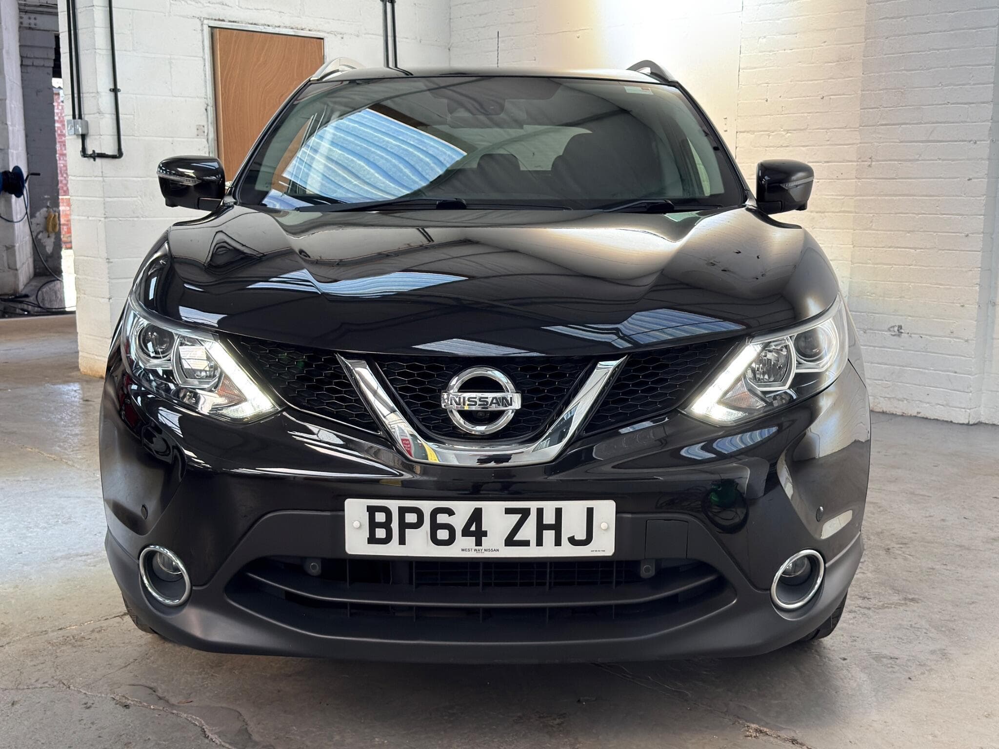 2015 Nissan Qashqai - Image 2