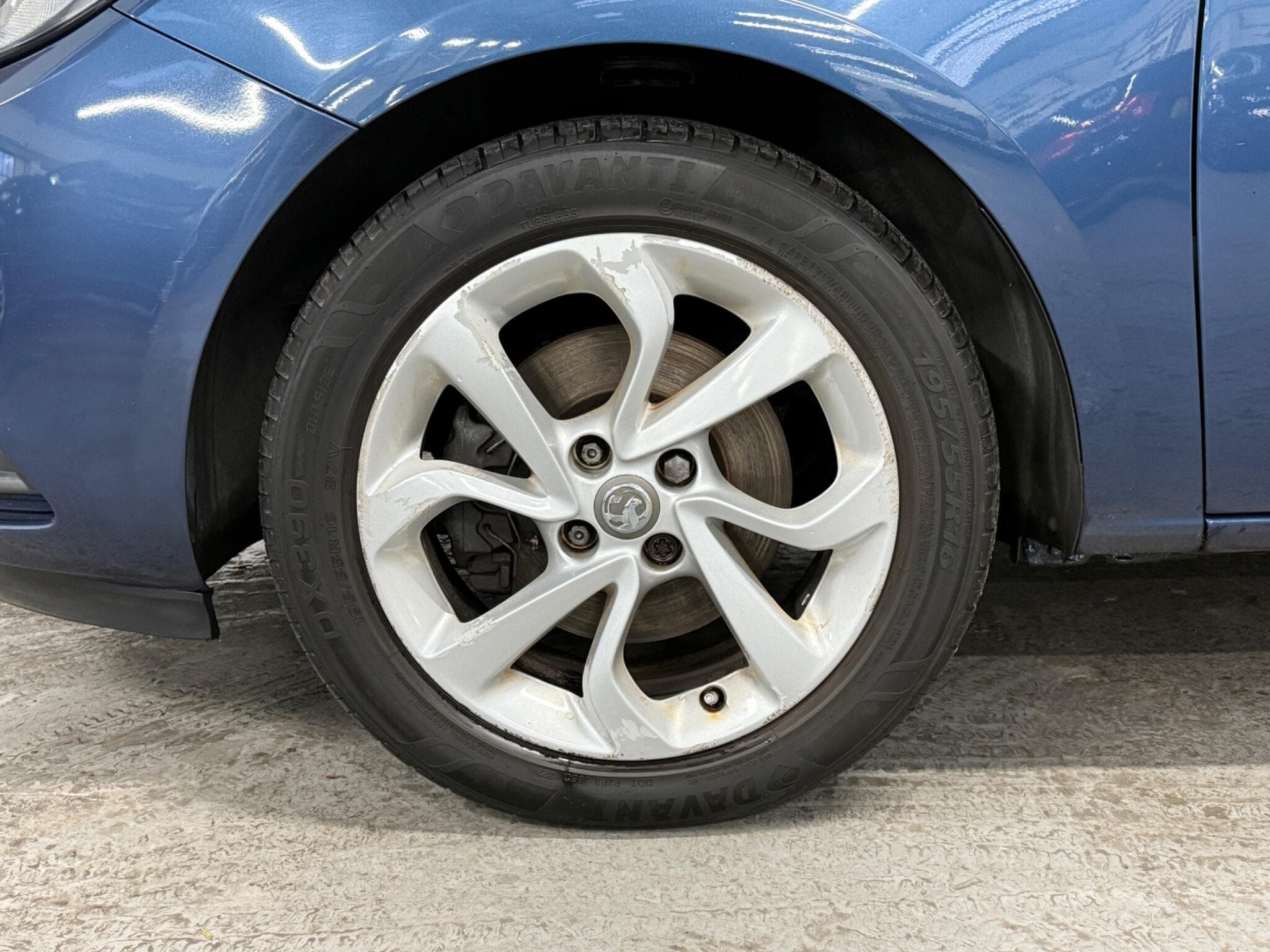 2015 Vauxhall Corsa - Image 17