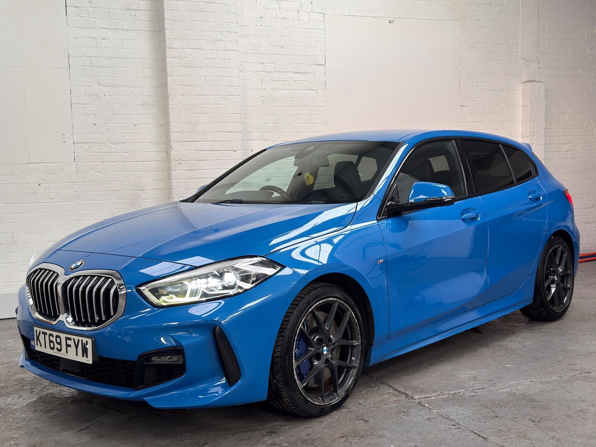 2020 BMW 1 Series - Image 3