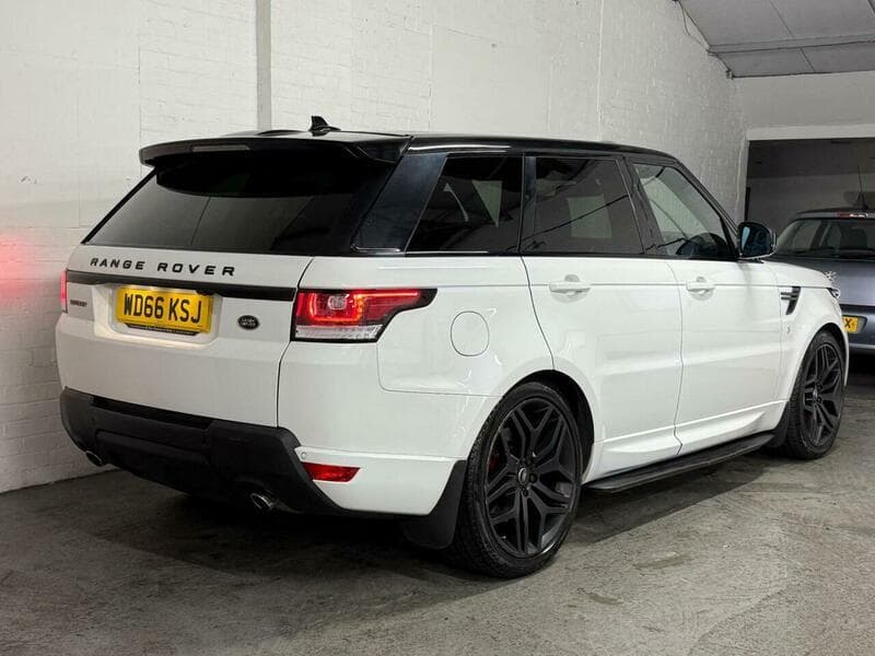 2017 Land Rover Range Rover Sport - Image 16