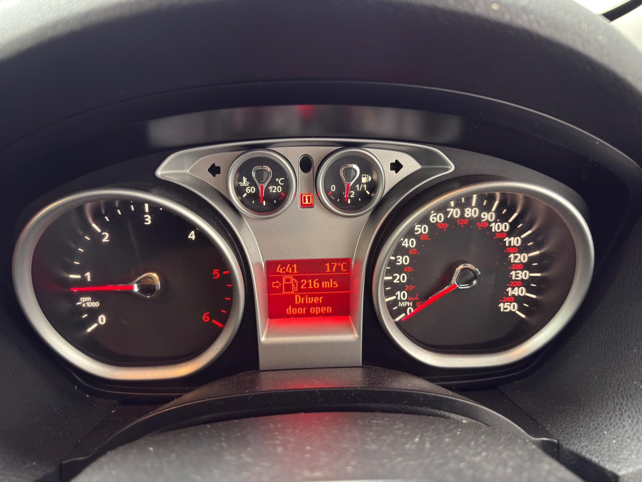 2011 Ford Kuga - Image 15