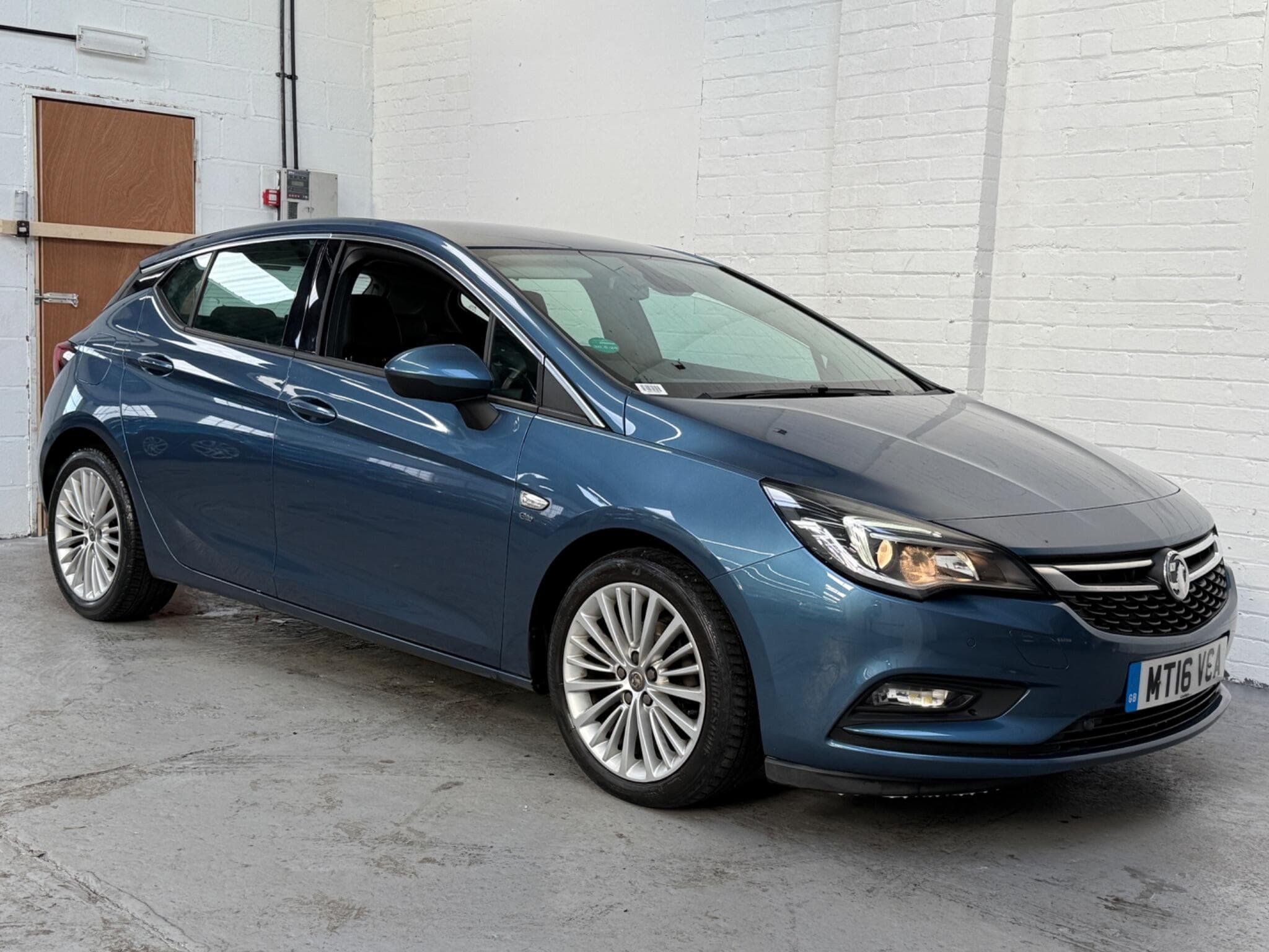 2016 Vauxhall Astra